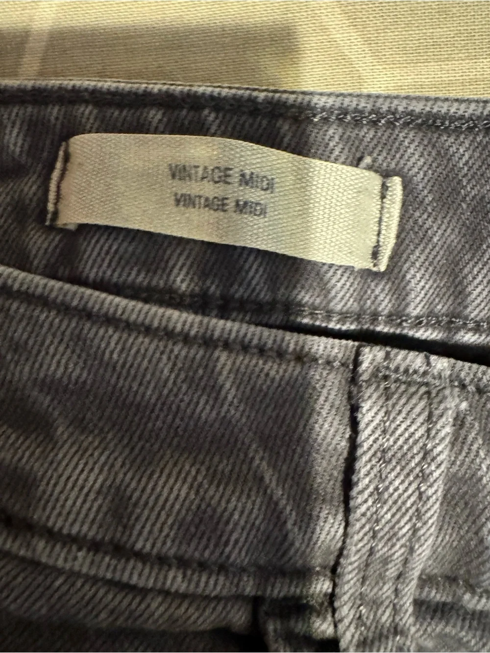 Universal Thread Vintage MIDI Shorts washed gray 26